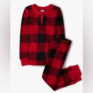 KIDS Red and Black Plaid Pajamas from The PJ Place Crewneck NWT Unisex